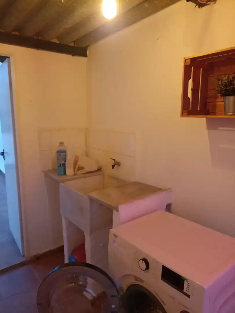 Badezimmer von Maisonette zur Miete in Valencia mit Klimaanlage, Abstellraum und Möbliert
