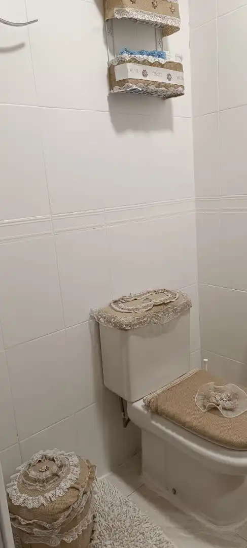 Bathroom of Flat for sale in Marbella  with Terrace, Oven and Washing machine