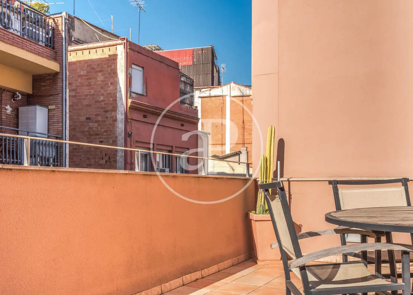 Terraza de Casa adosada en venta en Barcelona con Aire acondicionado, Calefacción y Jardín privado