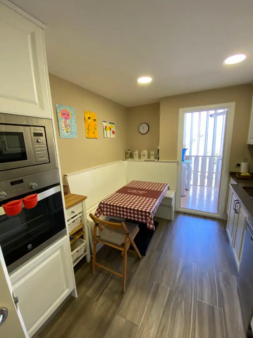 Wohnung zur Miete in Carrer d'Arístides Maillol, 10, La Maternitat i Sant Ramon