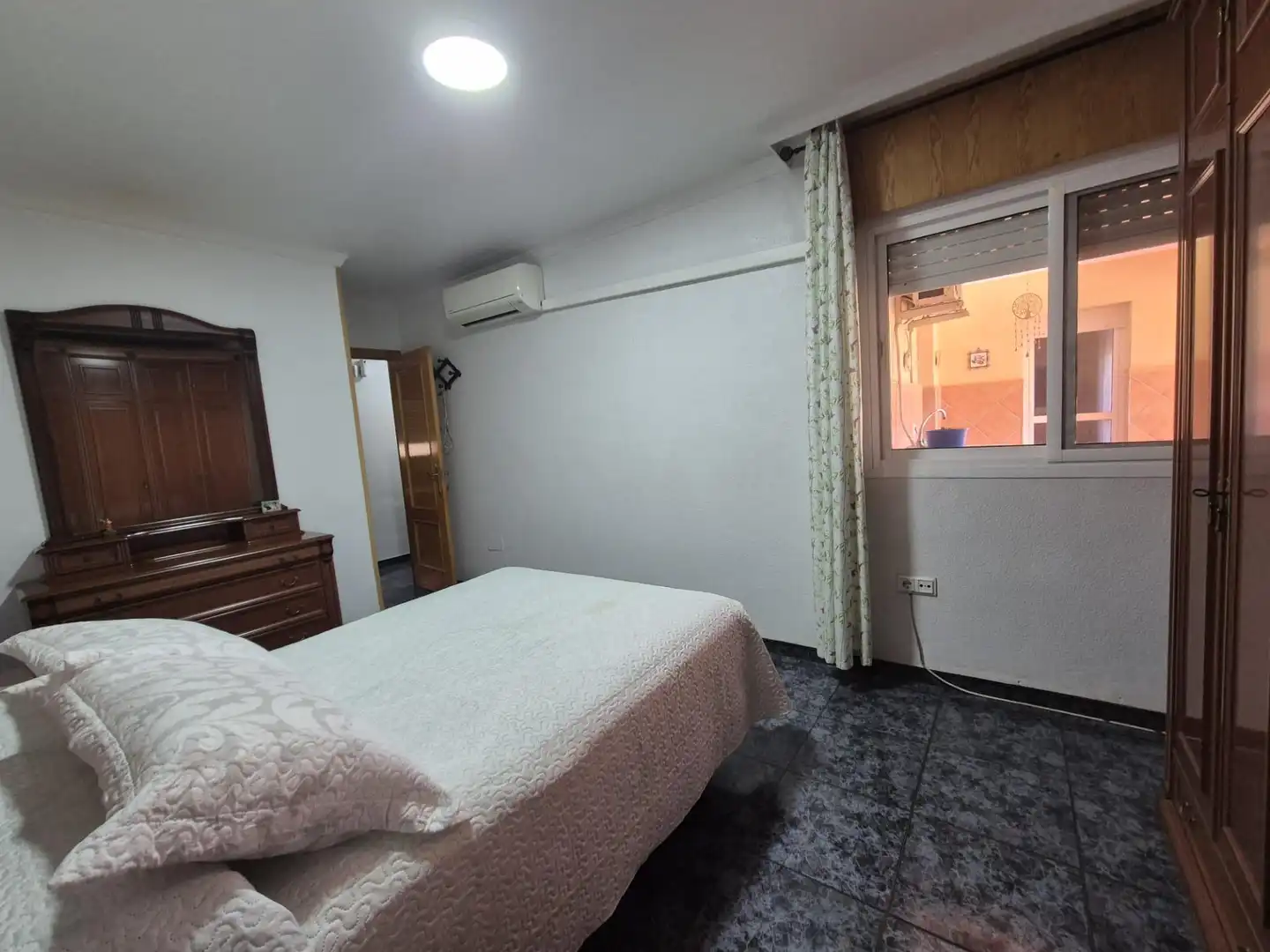 Habitación de Piso en venta en El Ejido con Aire acondicionado, Terraza y Amueblado