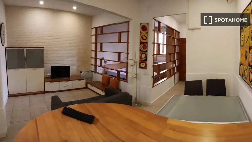 Sala de estar de Piso de alquiler en  Barcelona Capital con Aire acondicionado, Calefacción y Amueblado