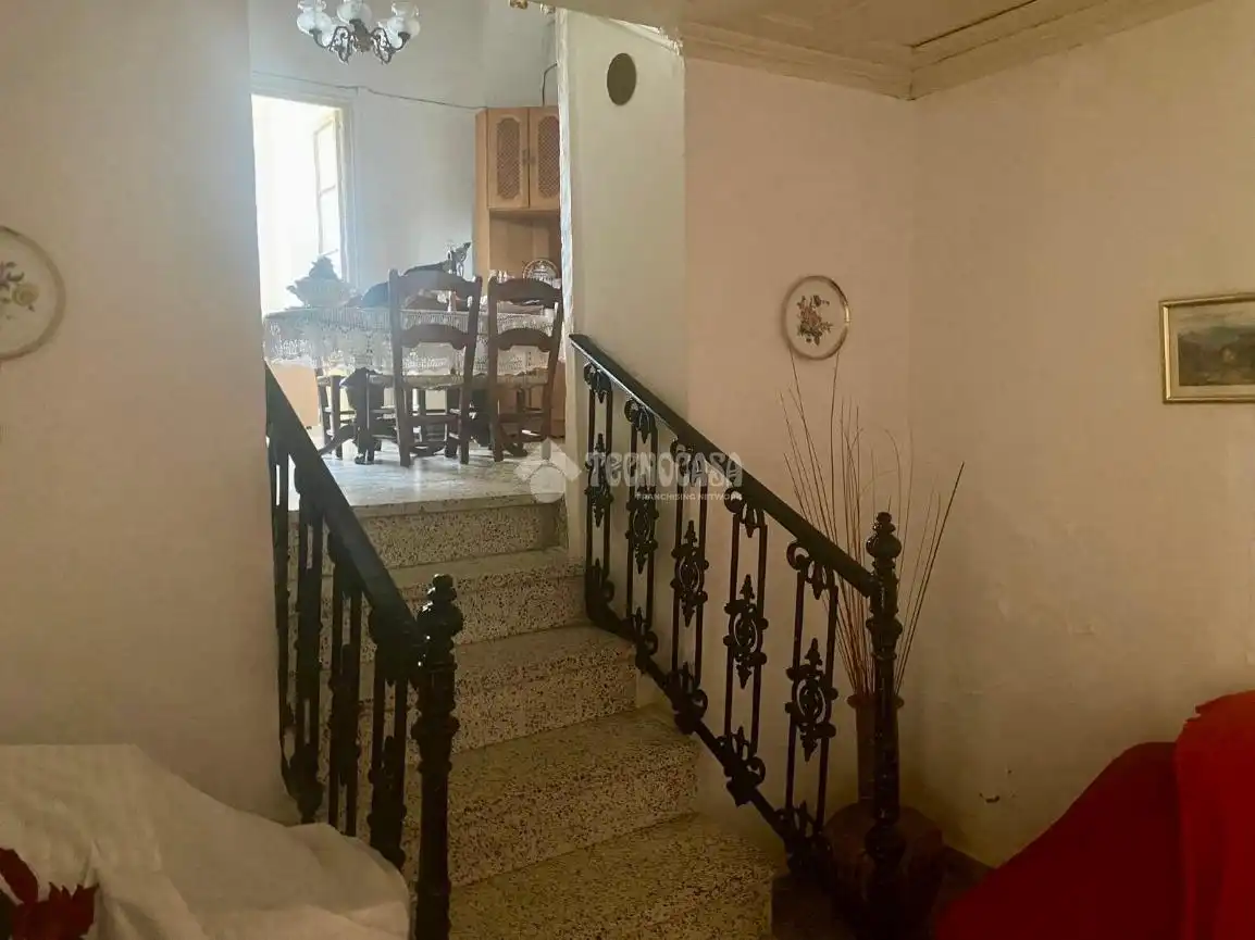 Detached homes for sale in Jimena de la Frontera  with Storage room