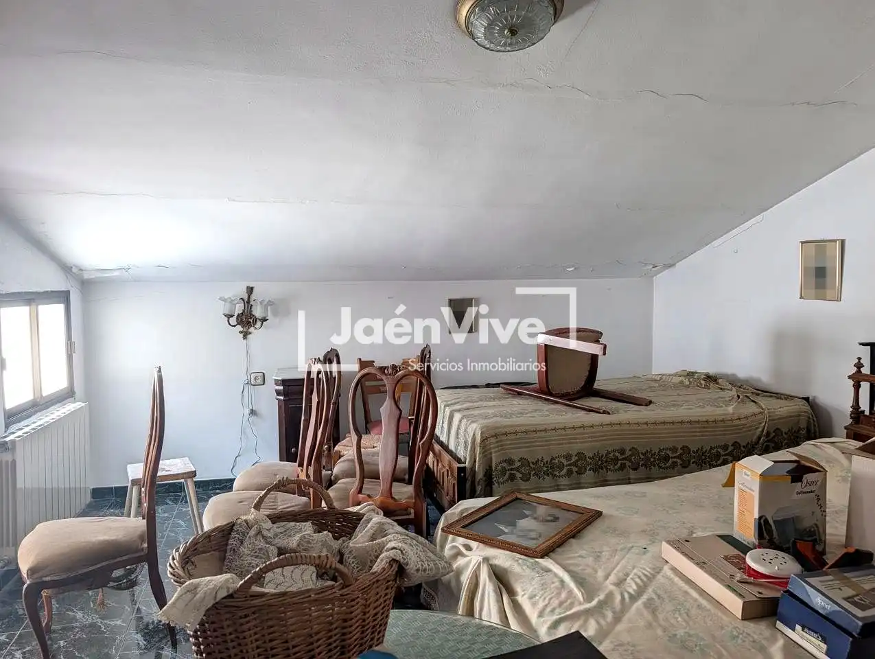 Dormitori de Casa adosada en venda en Jaén amb Aire condicionat, Calefacció i Terrassa