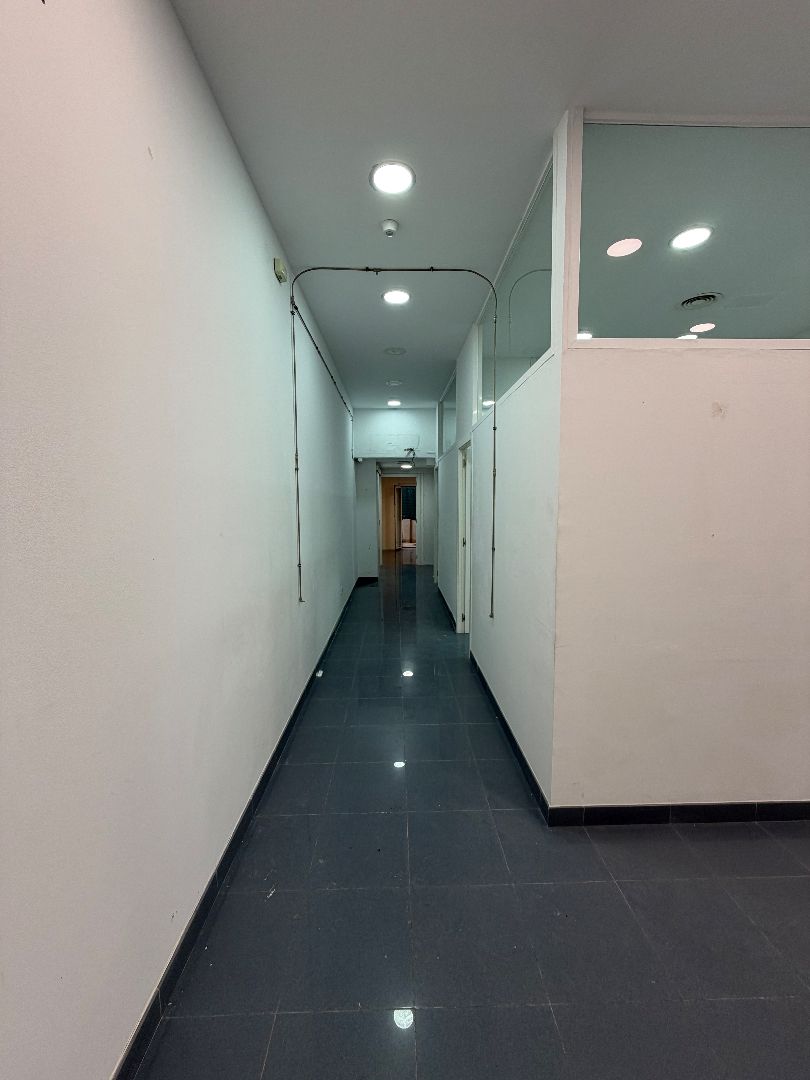 Planta baja en venta en  Barcelona Capital con Aire acondicionado, Trastero y Horno