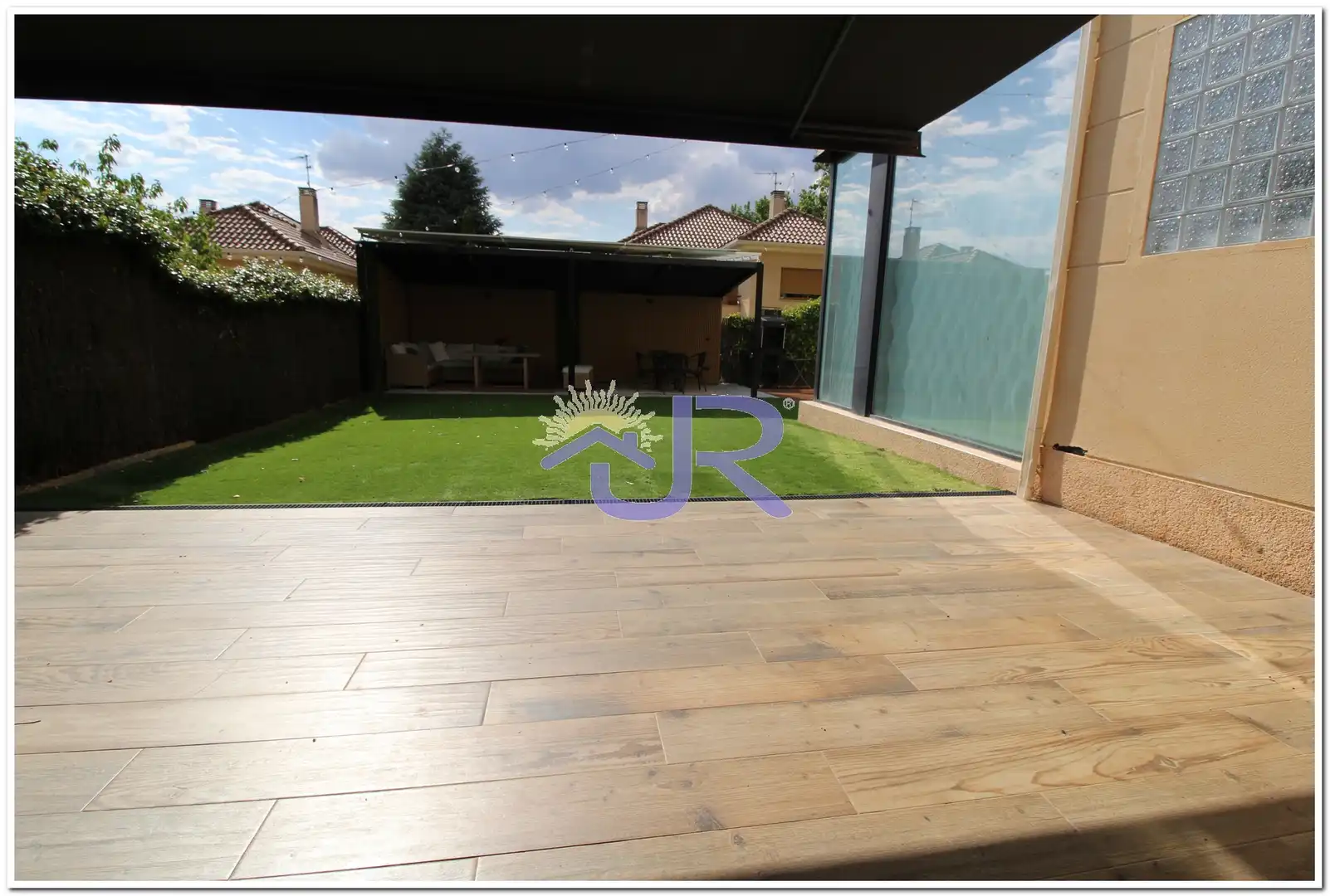 Terrace of Houses for sale in Paracuellos de Jarama  with Air Conditioner, Private garden and Swimming Pool