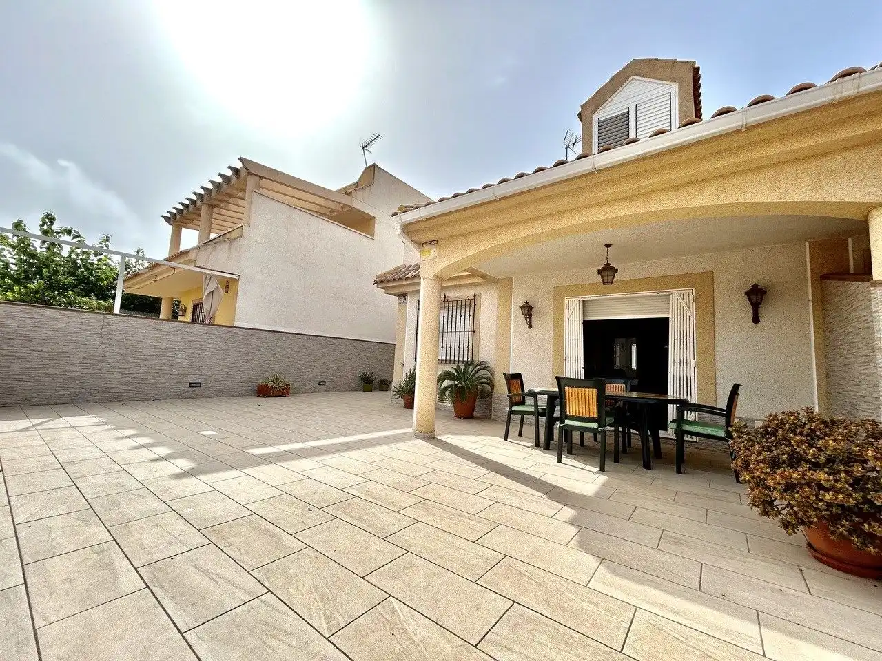 Vista exterior de Casa adosada en venta en Pilar de la Horadada con Jardín privado y Terraza