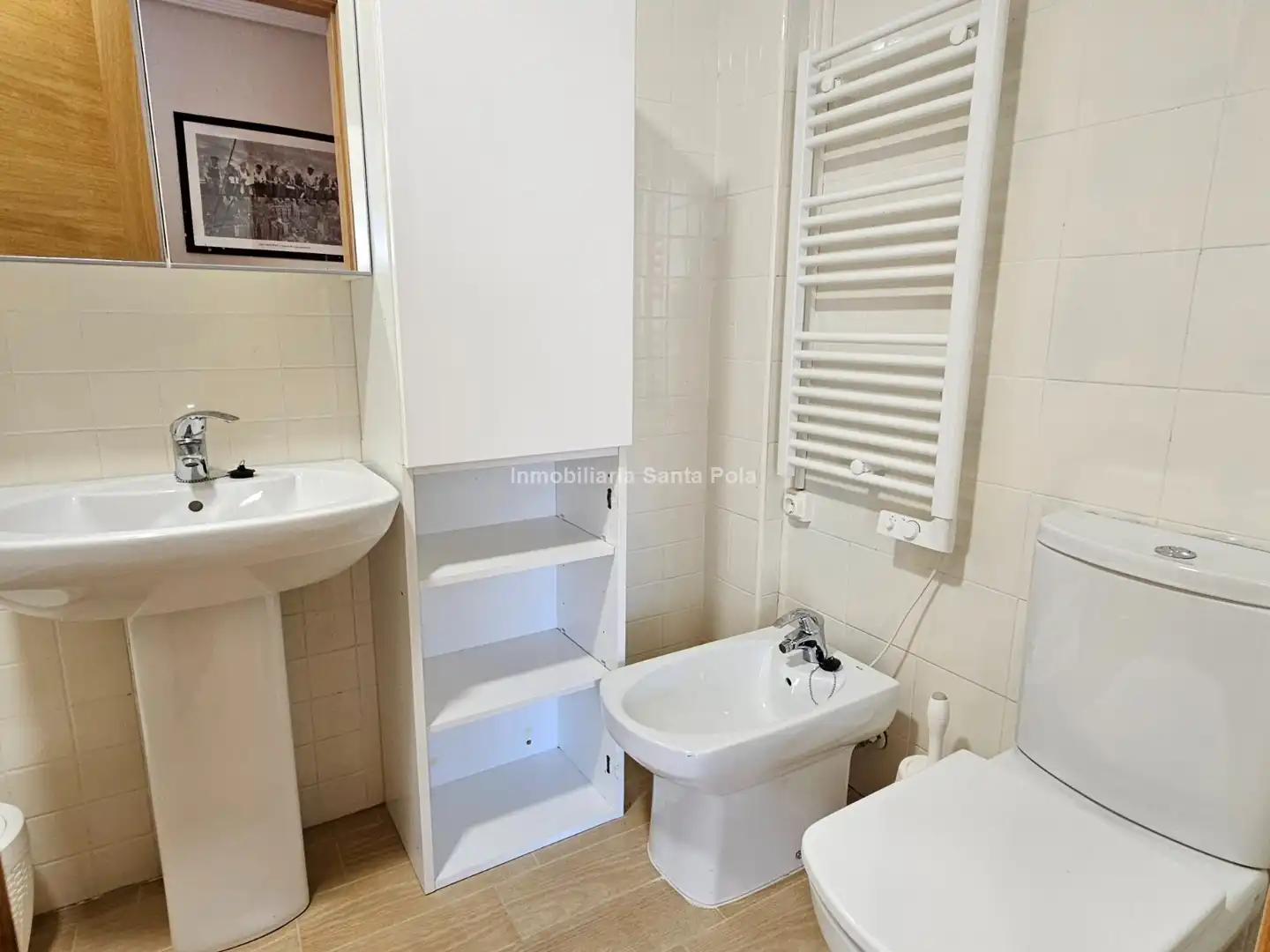 Badezimmer von Dachboden zum Verkauf in Santa Pola mit Klimaanlage, Heizung und Terrasse