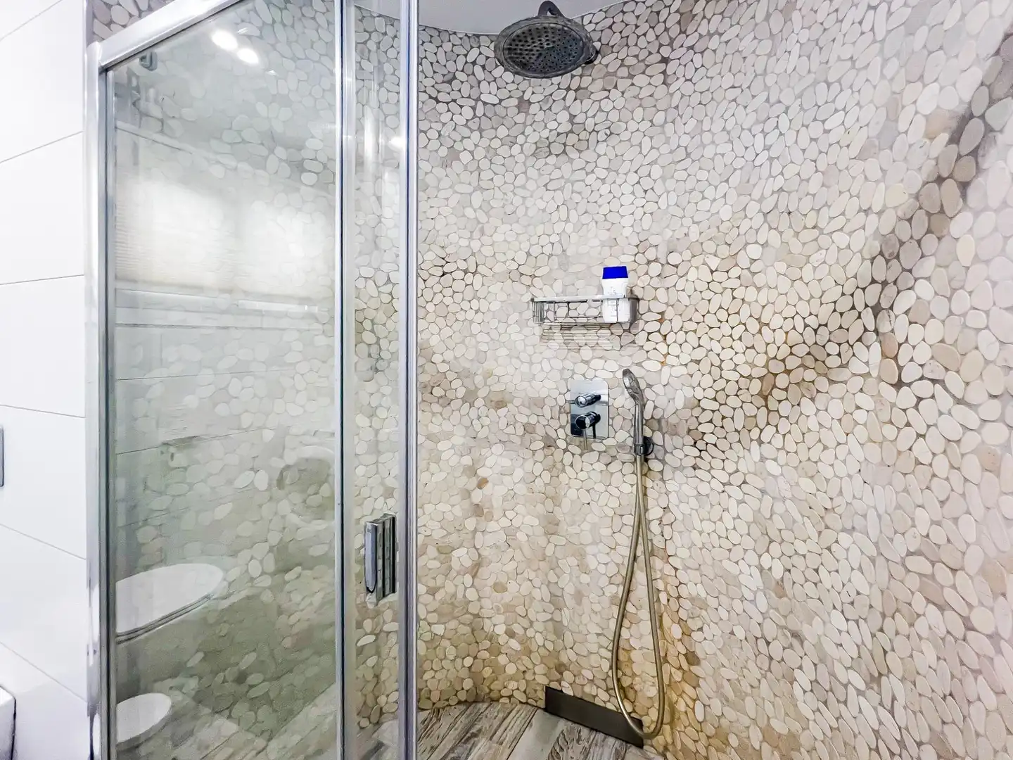 Baño de Apartamento en venta en Adeje con Aire acondicionado, Terraza y Amueblado