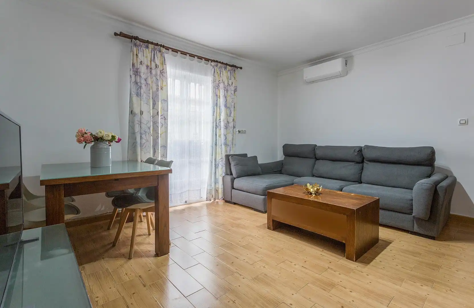 Wohnzimmer von Wohnung zum Verkauf in El Puerto de Santa María mit Klimaanlage und Terrasse