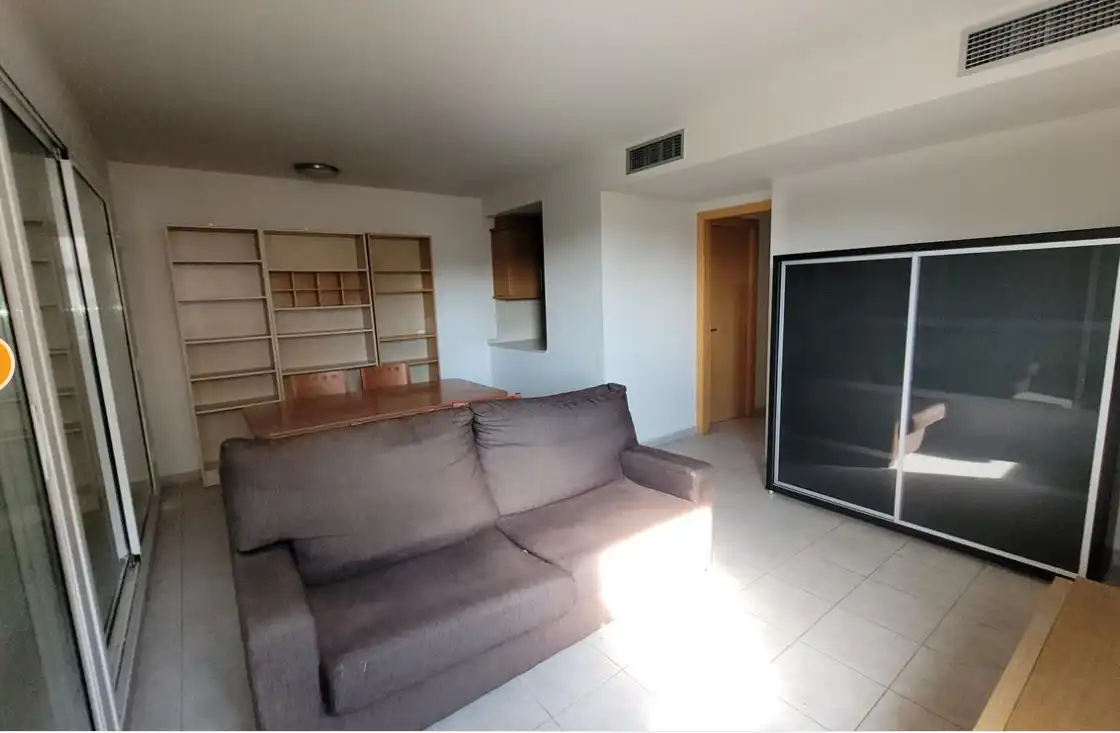 Apartamento en venta en Carrer Banyoles 22, imagen 3