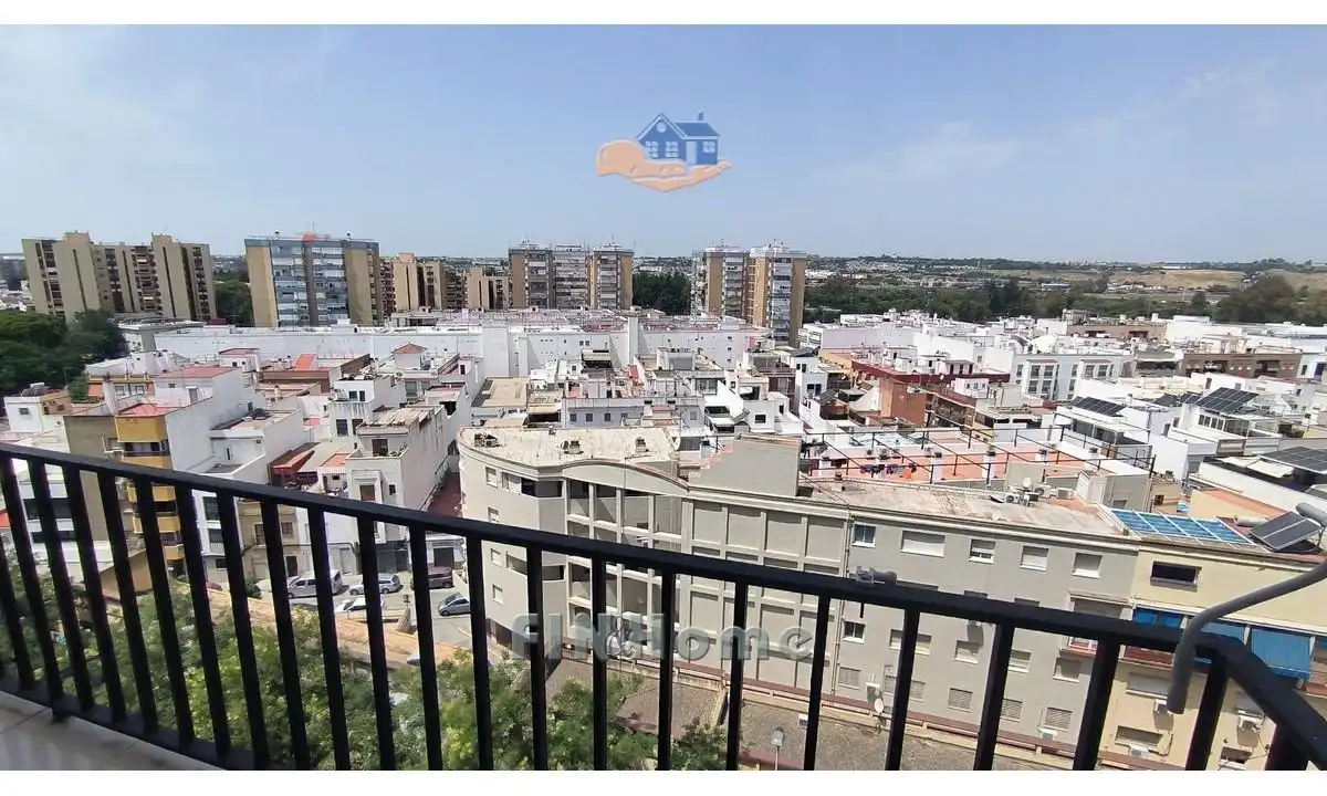 Vista exterior de Piso en venta en Sevilla con Amueblado
