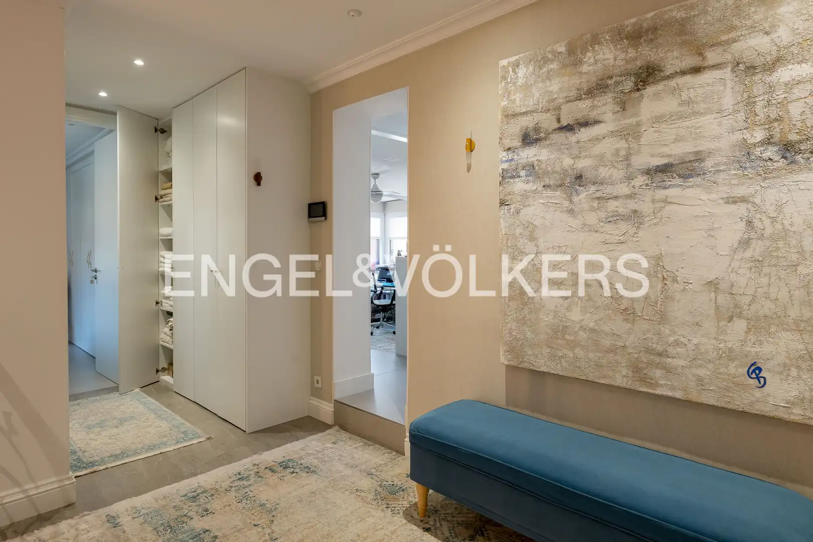 Houses for sale in Madrid  with Air Conditioner, Heating and Private garden
