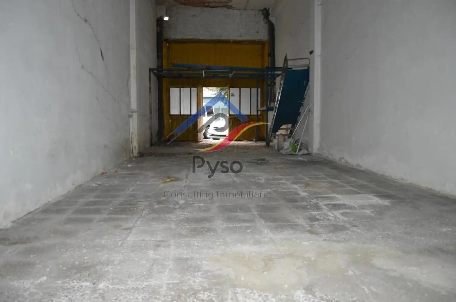 Local comercial en venta en Calle Marqués de la Hermida