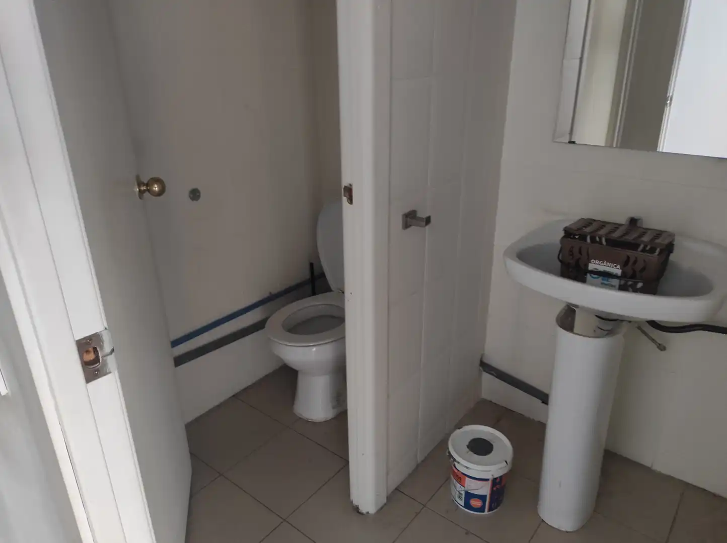 Bathroom of Commercial properties for sale in Mollet del Vallès