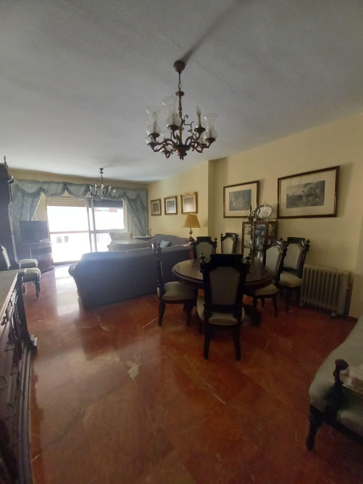 Comedor de Piso en venta en  Córdoba Capital con Aire acondicionado y Terraza