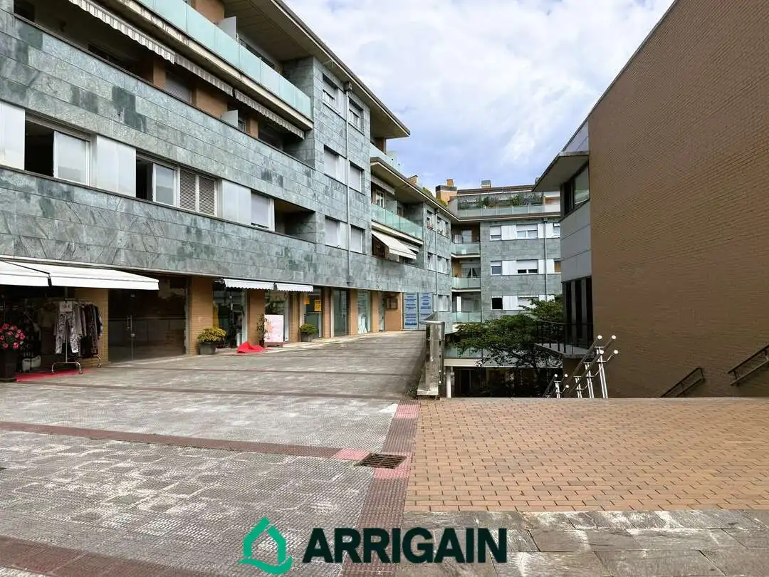 Local comercial en venda a Hernani, imagen 2