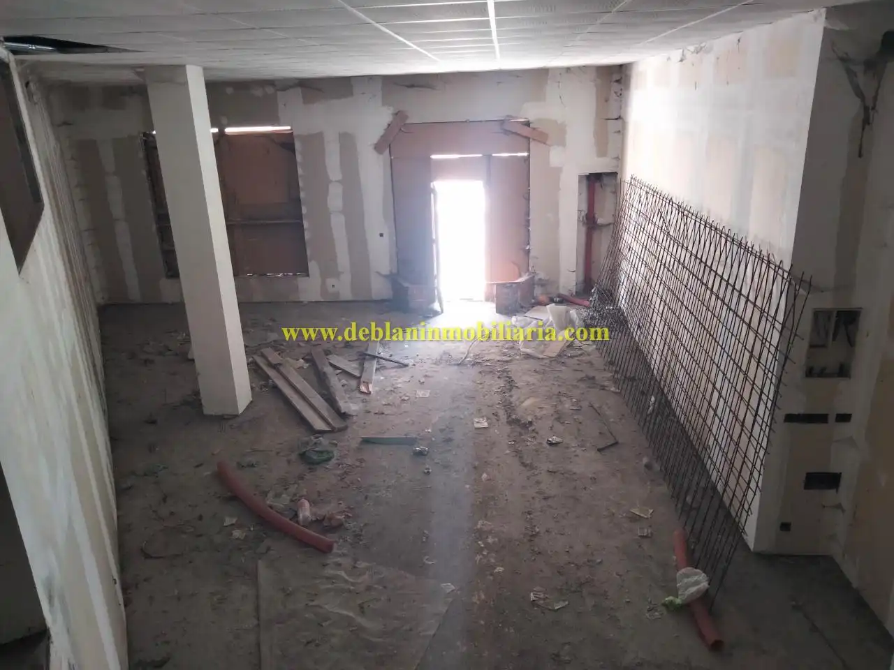Business premises for sale in CALLE CENTINELA, imagen 2