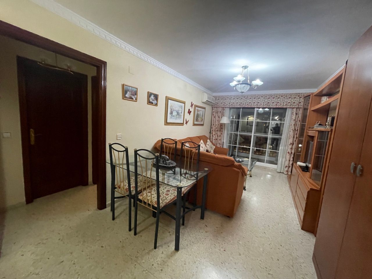Dining room of Flat to rent in Vélez-Málaga  with Air Conditioner, Terrace and Furnished