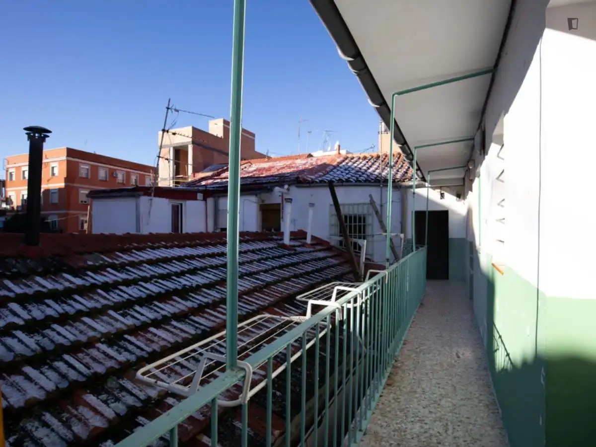 Study for rent in Palomeras Bajas