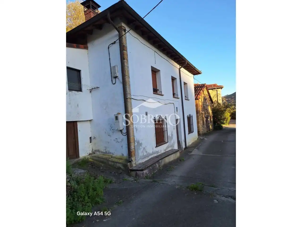 House with garden for sale in Calle Rieña 1, imagen 2