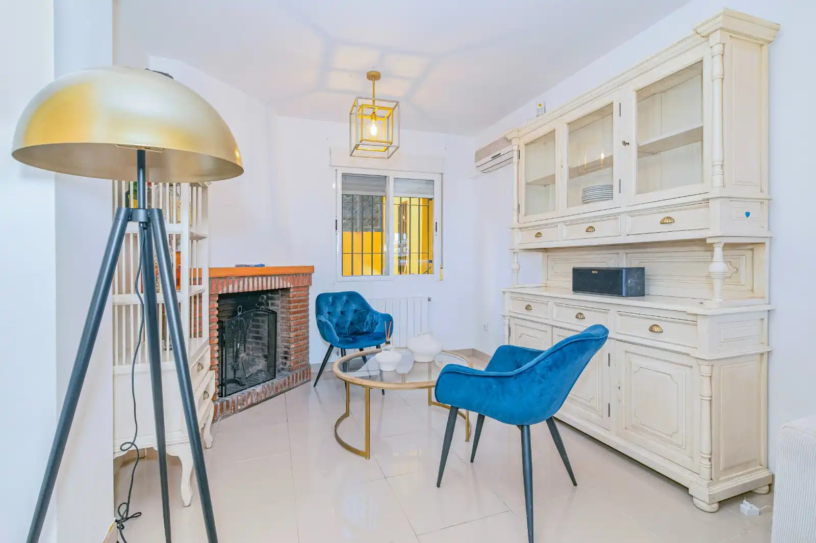 Sala de estar de Casa o chalet en venta en Cájar con Aire acondicionado, Terraza y Amueblado