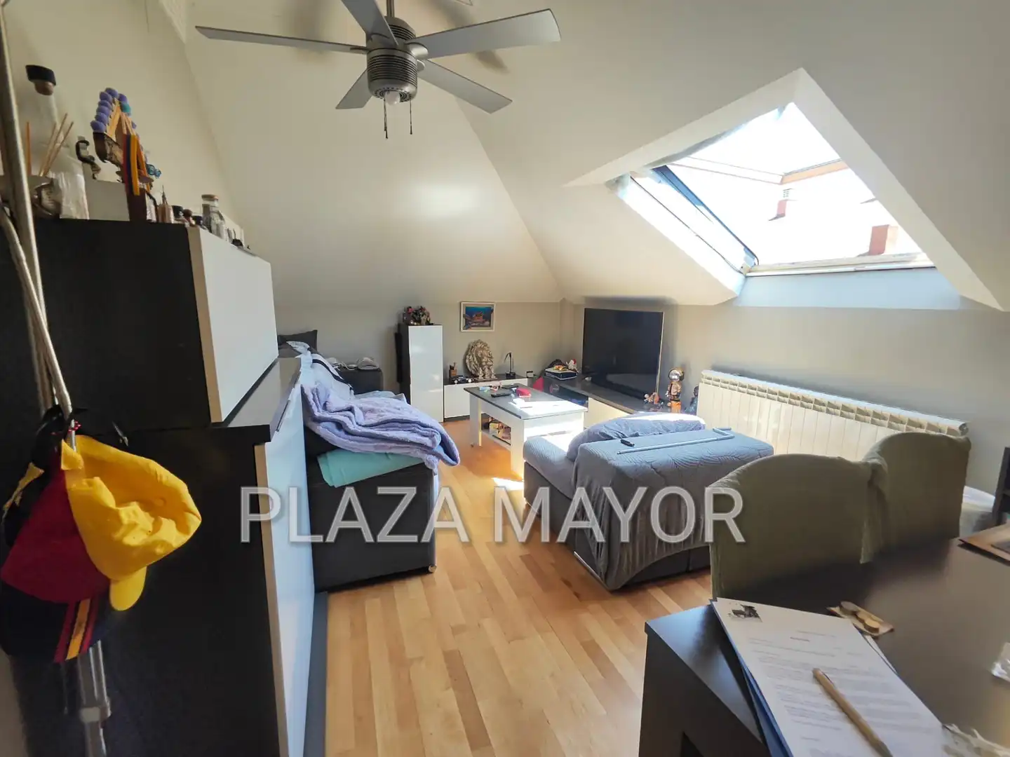 Ático en venta en Moriscos con Calefacción, Terraza y Amueblado