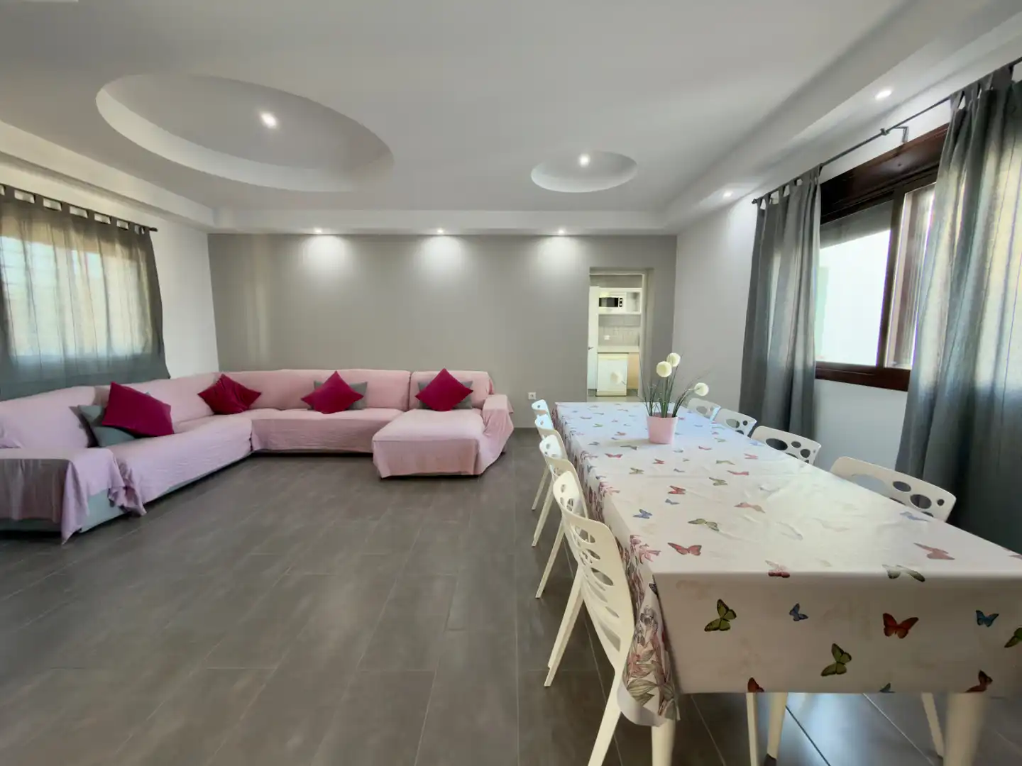 Comedor de Finca rústica en venta en Arcos de la Frontera con Aire acondicionado, Calefacción y Jardín privado