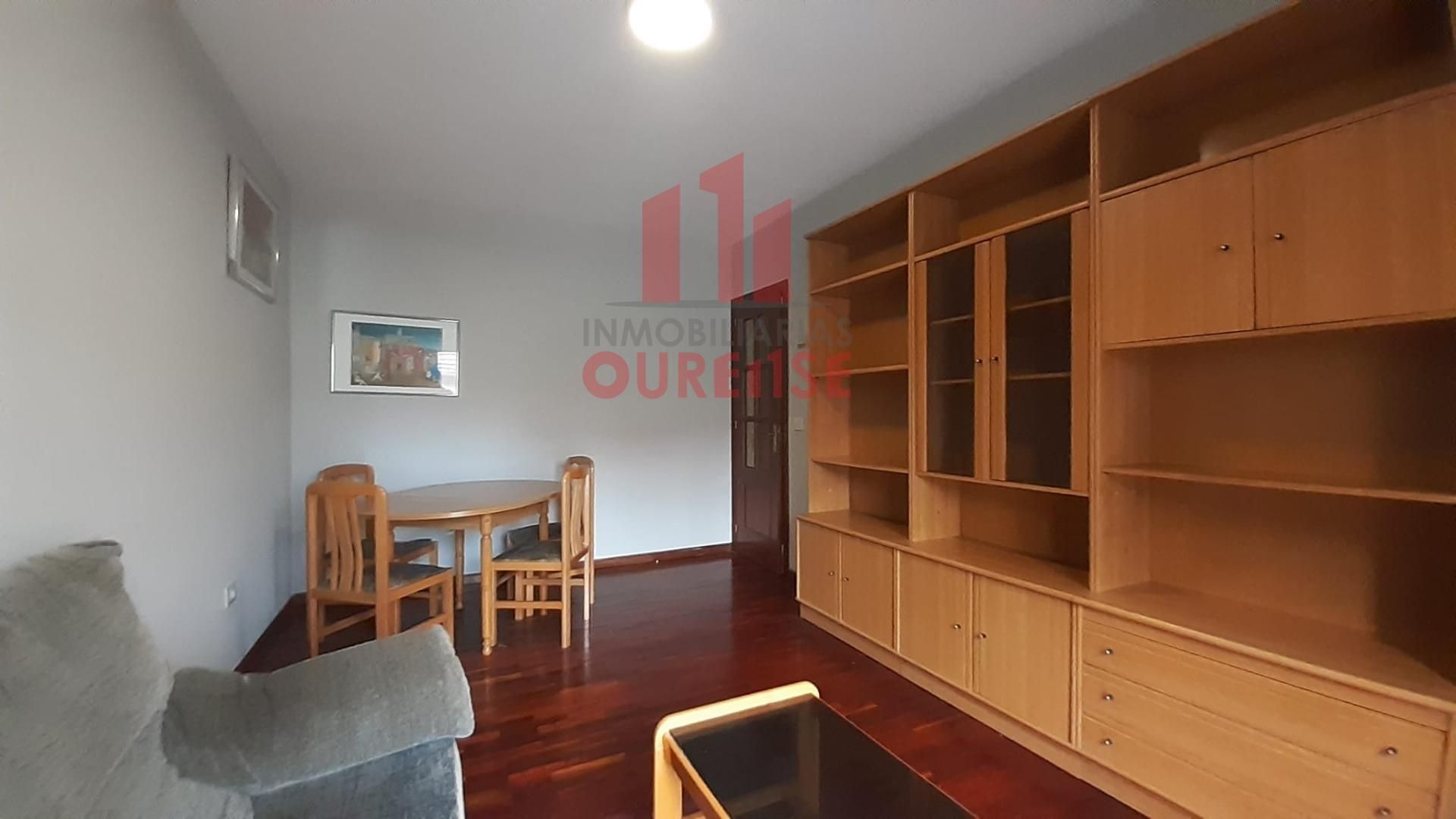 Sala de estar de Piso en venta en Ourense Capital  con Calefacción, Trastero y Balcón