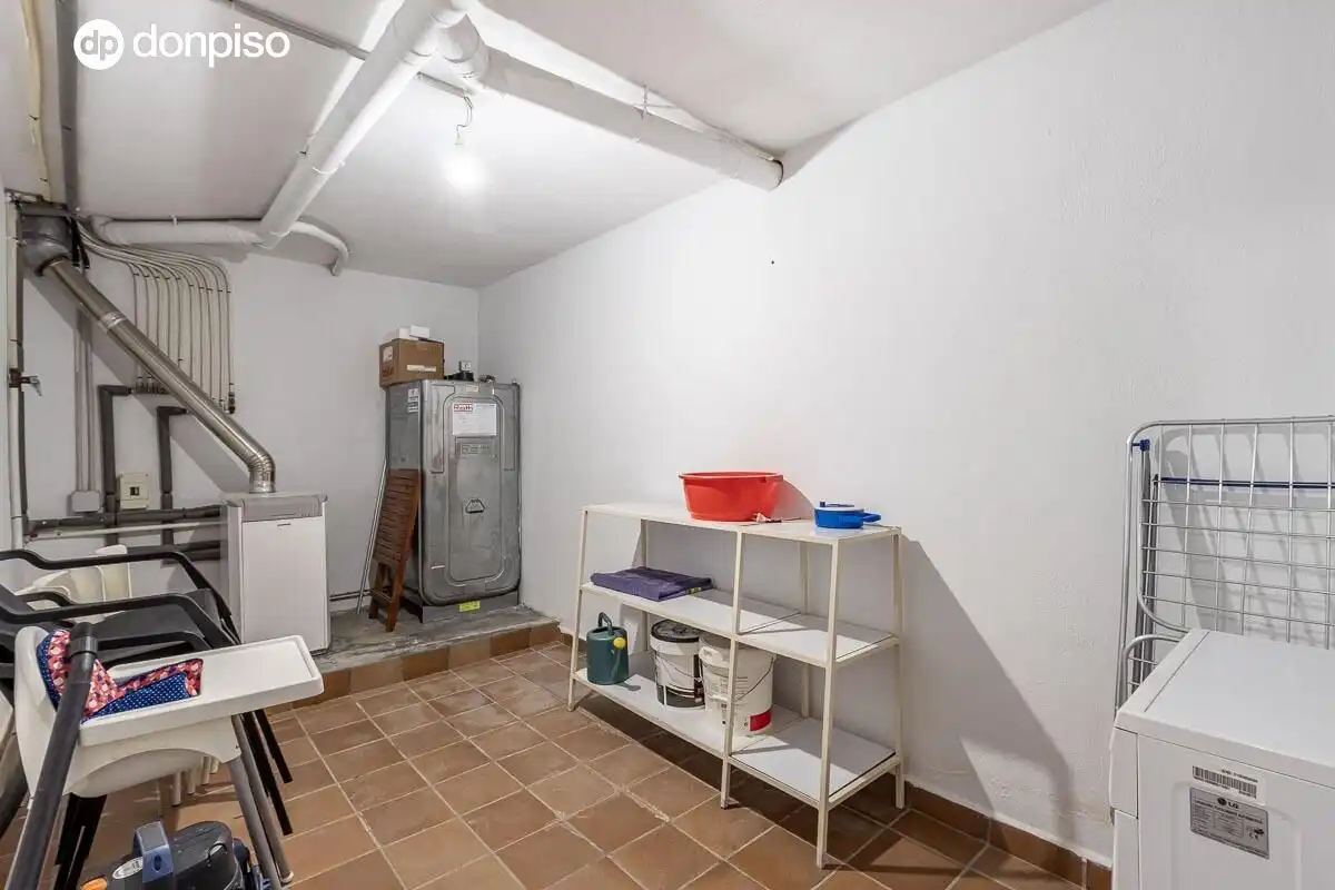 Haus mit Terrasse zum Verkauf in Calle LIMA, imagen 46