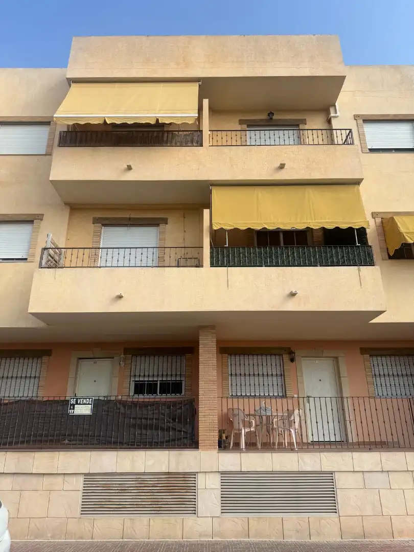 Pis amb piscina en venda a Calle Santa Pola 8, imagen 3