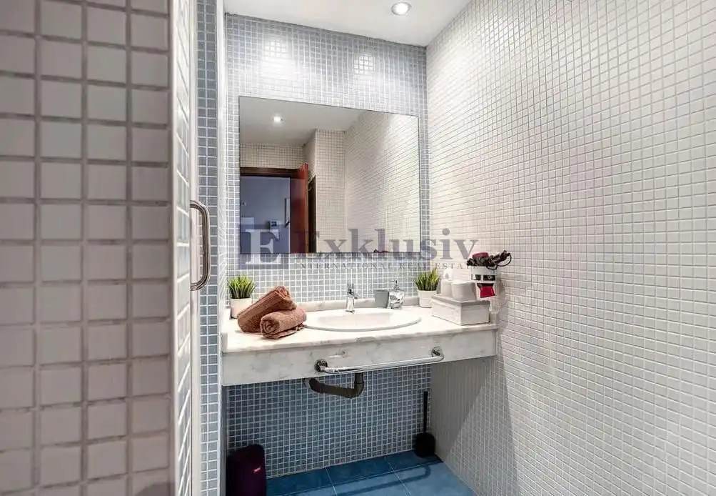 Study for sale in Palm - Mar