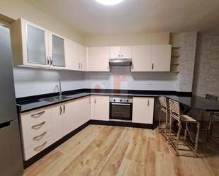 Cuina de Apartament en venda en Moaña amb Calefacció
