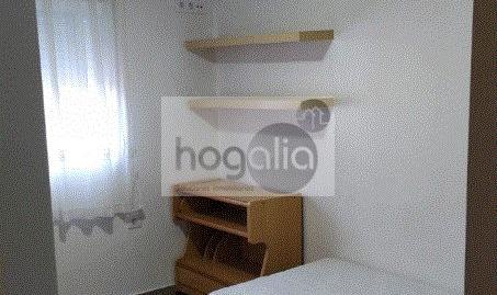 Photo 5 of Flat for rent in Tiro de Línea,  Sevilla Capital