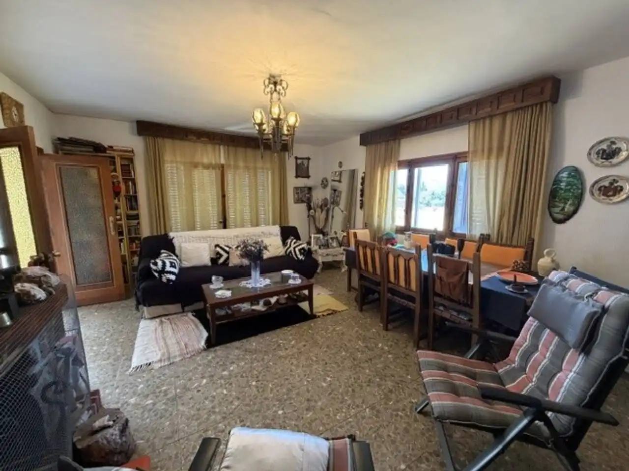 Sala d'estar de Casa o xalet en venda en Rascafría amb Jardí privat, Terrassa i Moblat