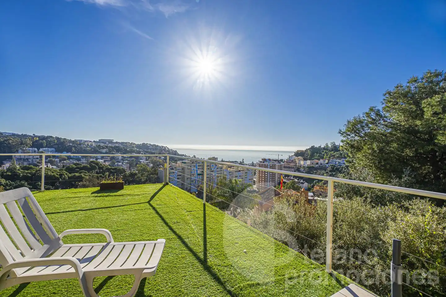Exterior view of Houses for sale in Málaga  with Air Conditioner, Private garden and Terrace