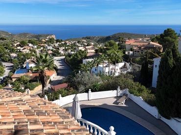 Villa mit Pool zum Verkauf in Cumbre del Sol