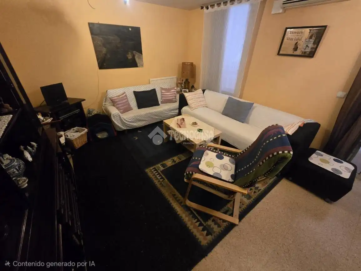 Living room of Flat for sale in Madrid  with Air Conditioner and Heating