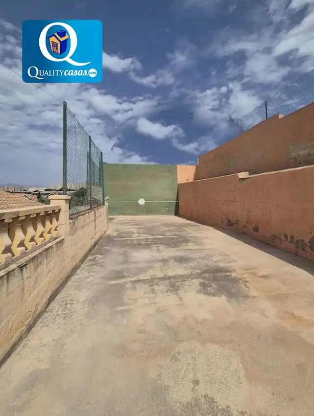 Garden of Houses for sale in Alicante / Alacant  with Terrace