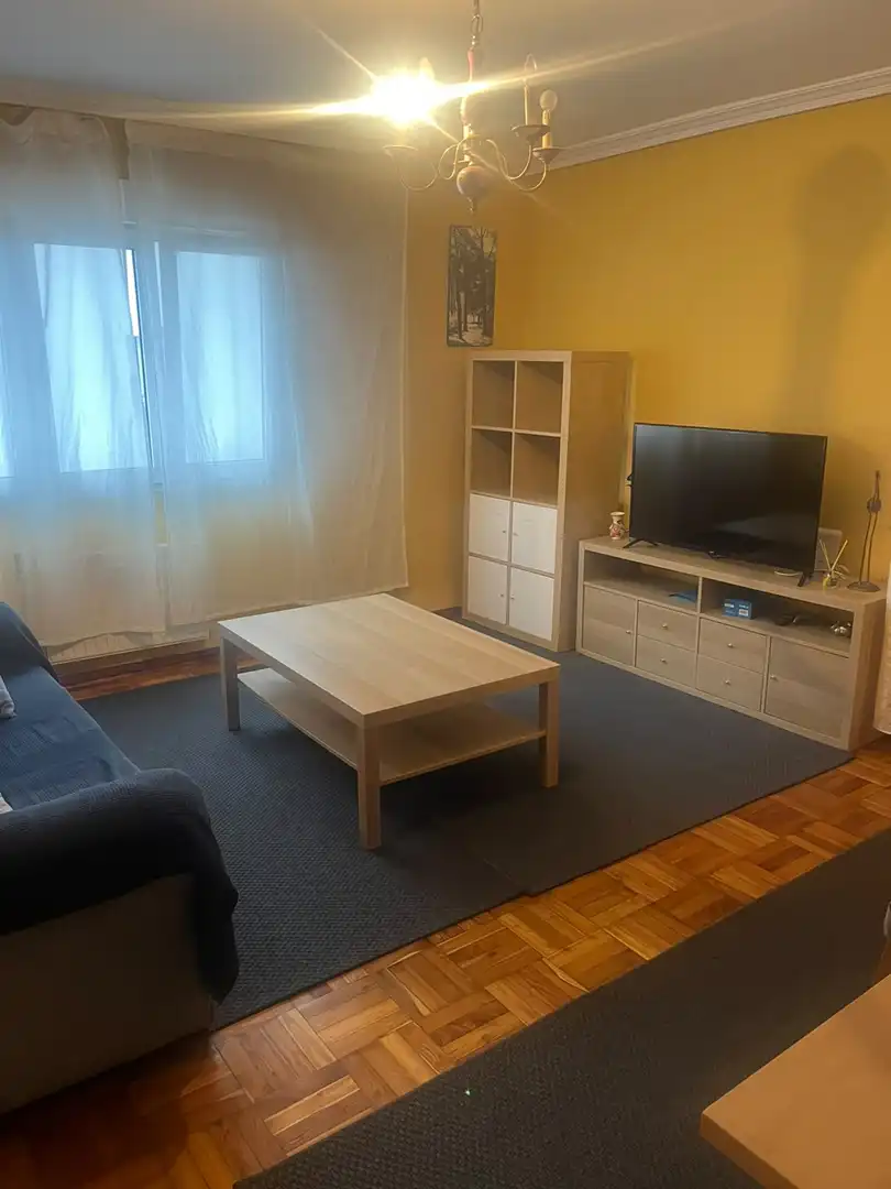Flat for rent in Oviedo - CL SAN PEDRO MESTALLON, 8, Santo Domingo - El Campillín