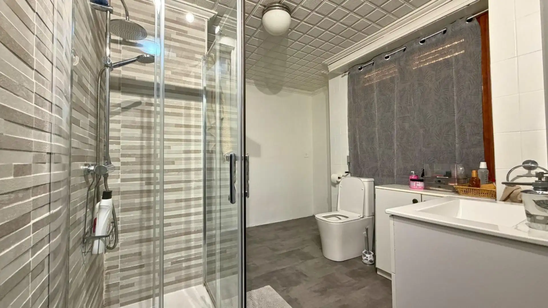 Baño de Piso en venta en Yecla con Terraza y Balcón