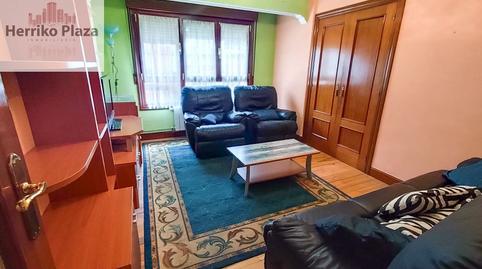 Foto 2 de Piso en venta en Arteagabeitia - Retuerto - Kareaga, Barakaldo