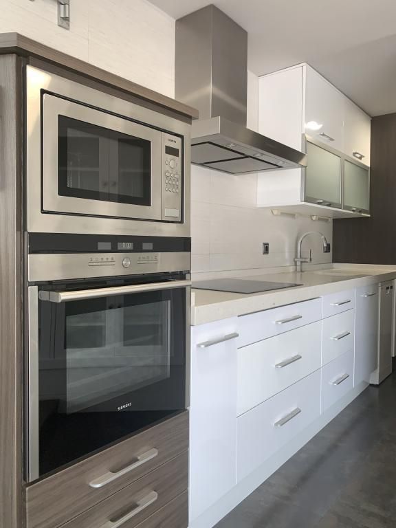 Cuina de Àtic de lloguer en Móstoles amb Calefacció, Terrassa i Traster