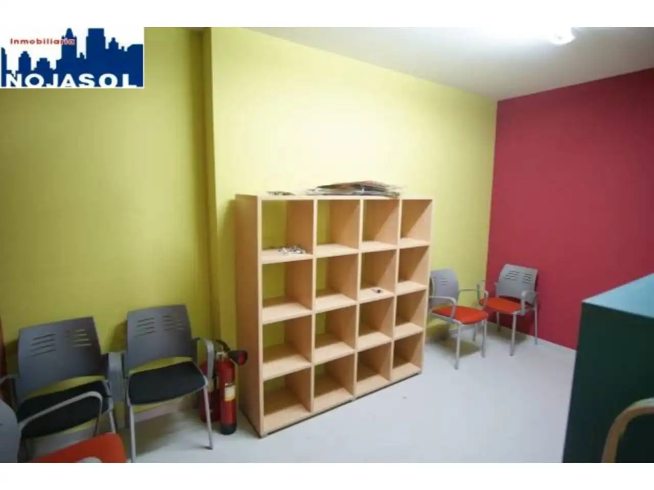 Büro zum Verkauf in Bareyo