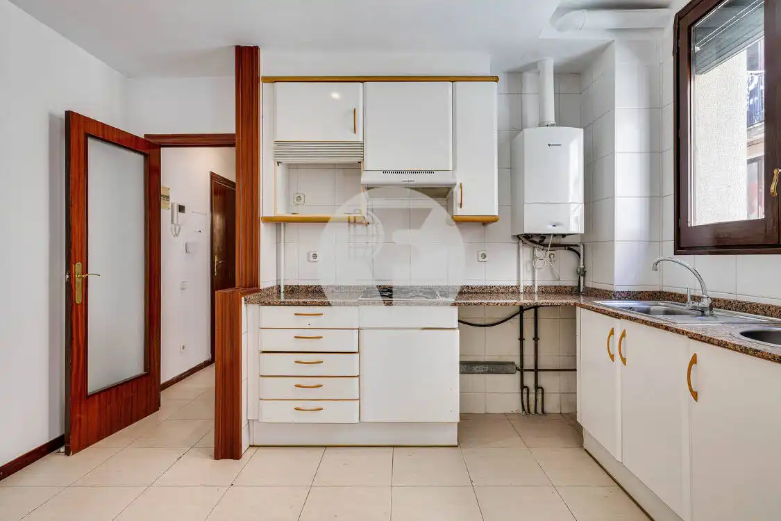 Flat for sale in El Raval