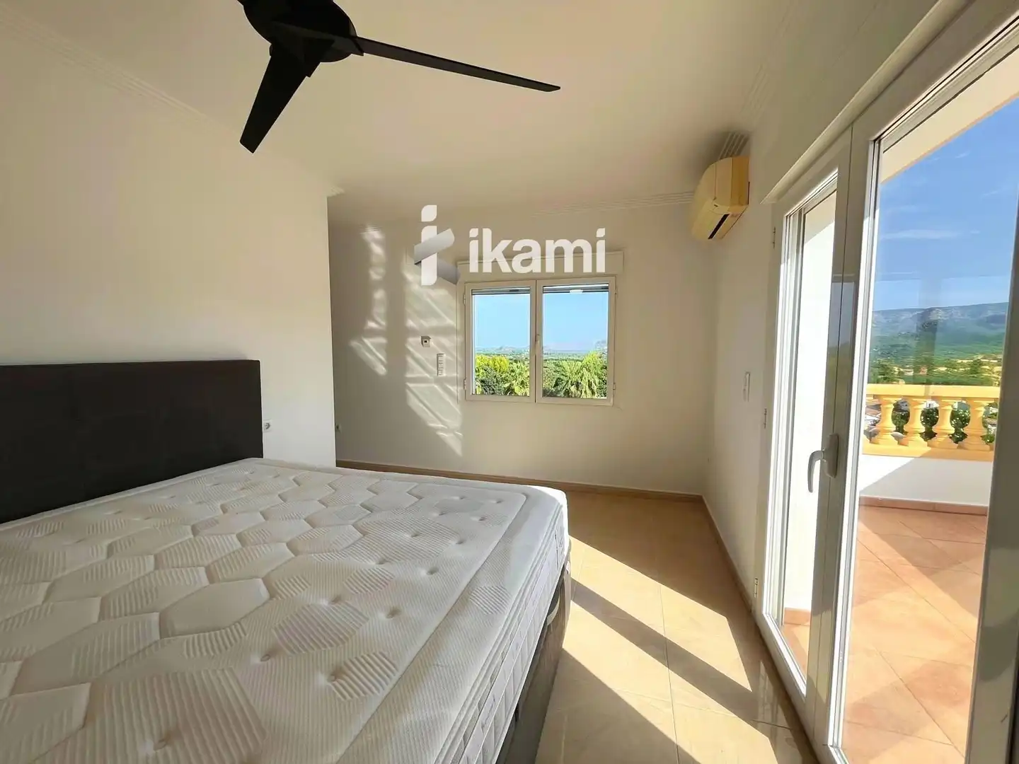 Bedroom of Houses for sale in Beniarbeig  with Air Conditioner, Heating and Terrace
