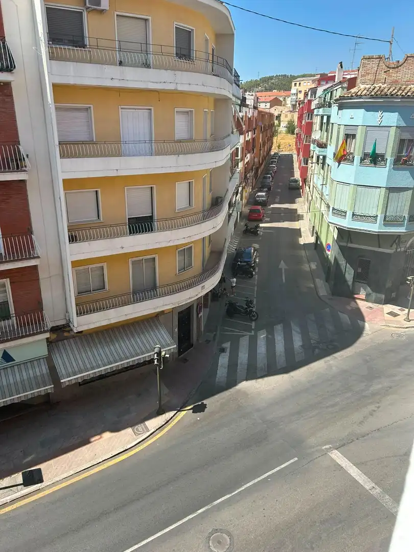 Vista exterior de Pis en venda en Cuenca amb Calefacció