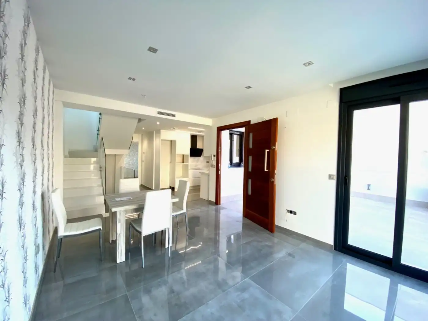 Villa con piscina in vendita a Los Balcones - Los Altos, imagen 2