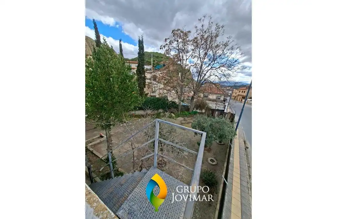 Vista exterior de Casa o chalet en venta en Purullena con Jardín privado, Terraza y Amueblado