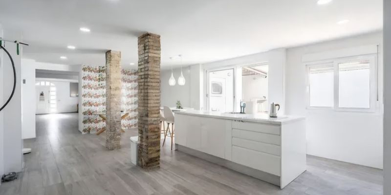 Cuina de Casa o xalet en venda en  Valencia Capital amb Aire condicionat, Jardí privat i Terrassa